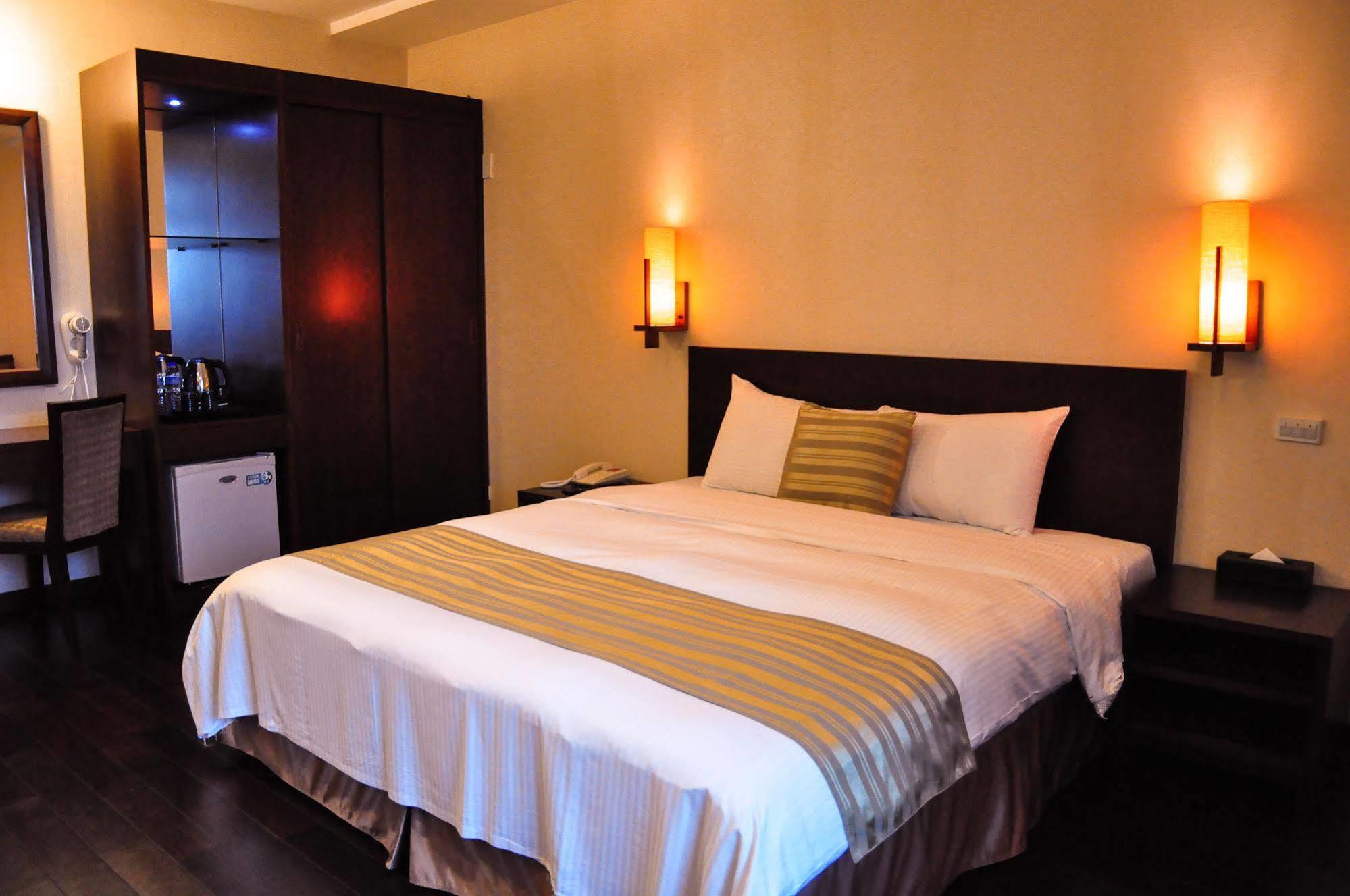 9 Hotel Hszintien Kültér fotó